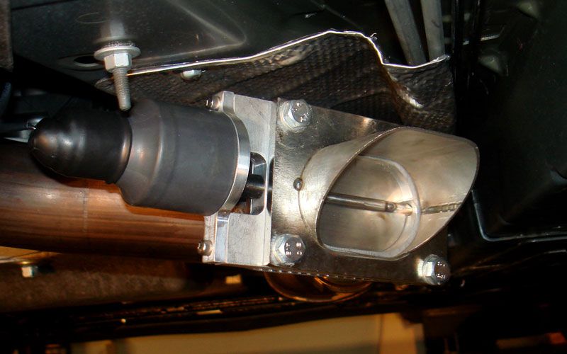 QTP Oval 2.5"3" Exhaust Cutouts 20102015 Camaro SS/1LE/ZL1